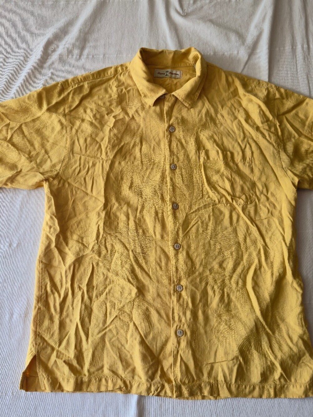 Tommy Bahama Men's Yellow Short Sleeve Button-Up Shirt Size Medium